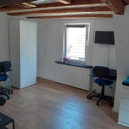 Monteurswohnungen In 公寓 *