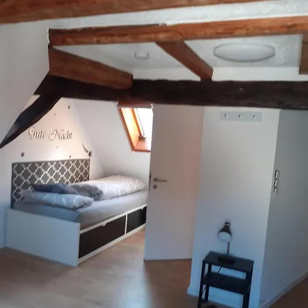 Monteurswohnungen In *